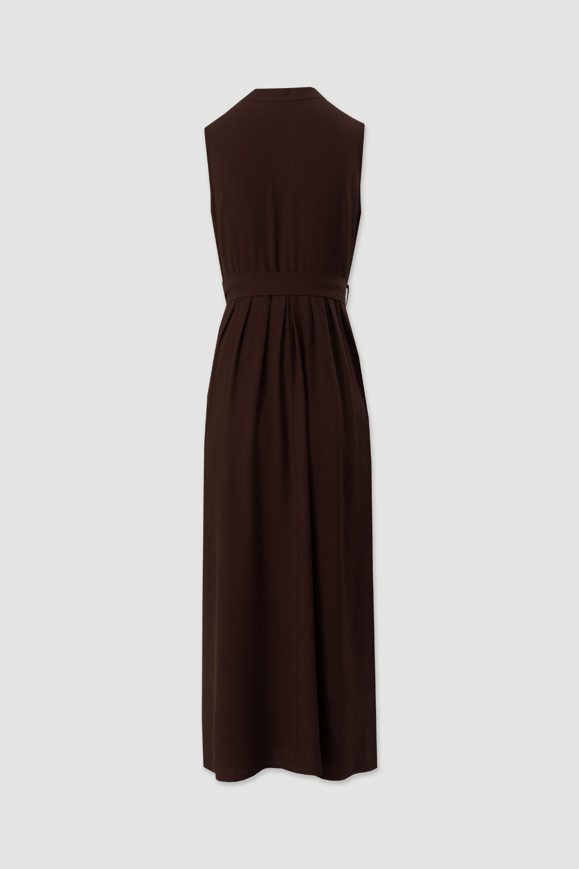 Maxi dress with fabric belt