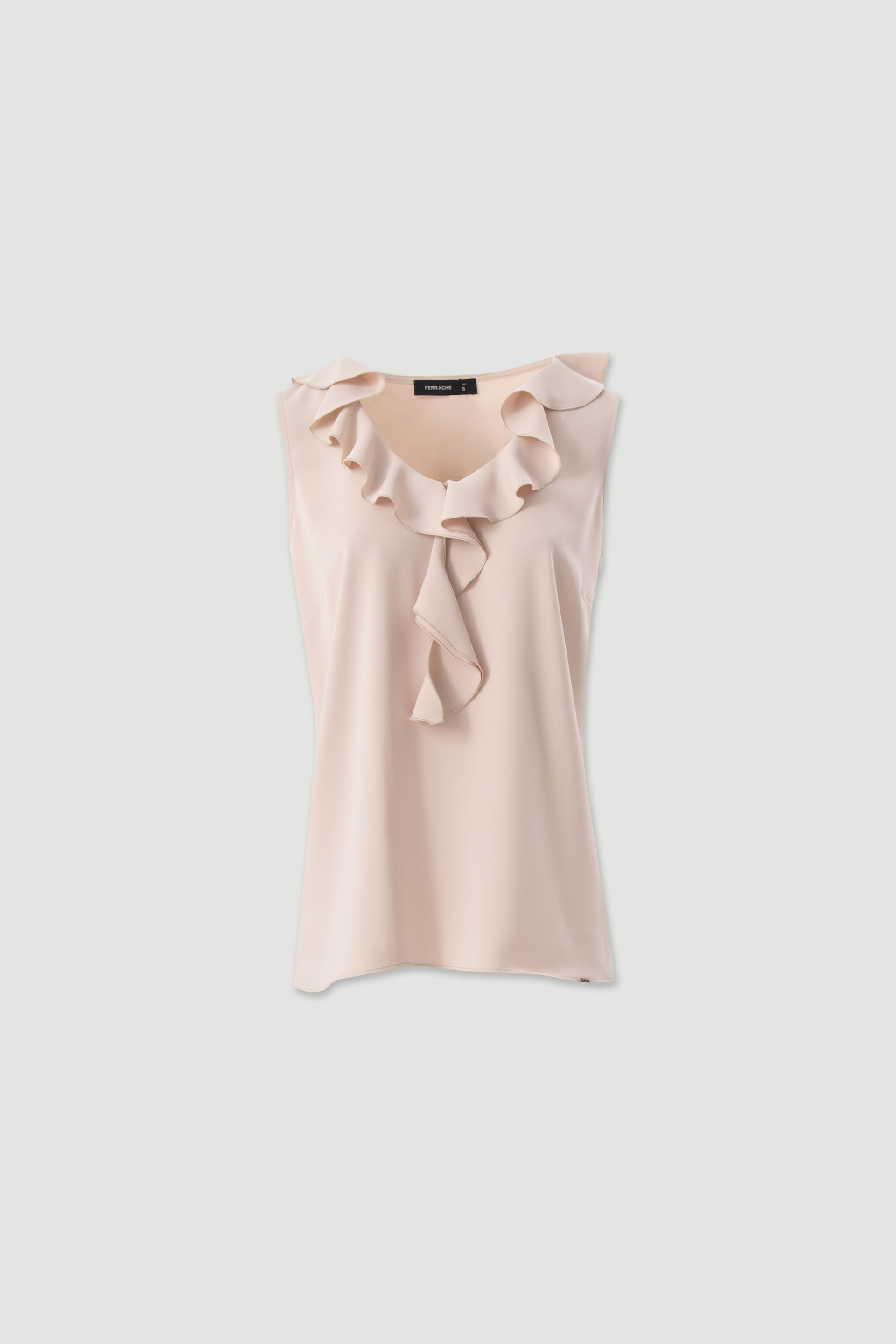 Blusa fluida com folhos no decote