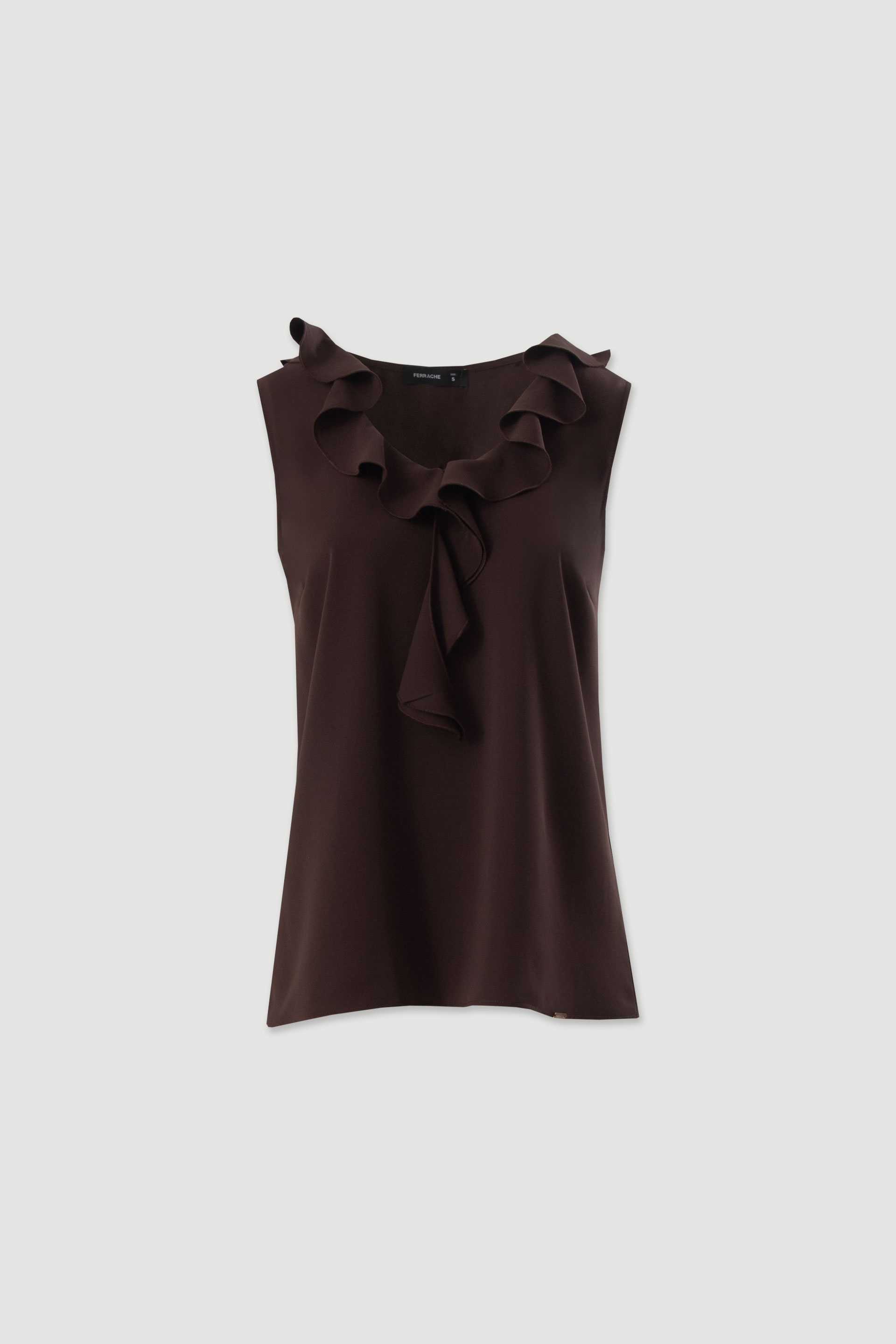 Fluid blouse with ruffled neckline