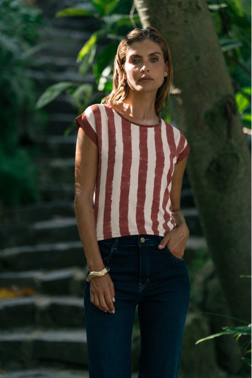 Top with striped printed front Top with striped printed front