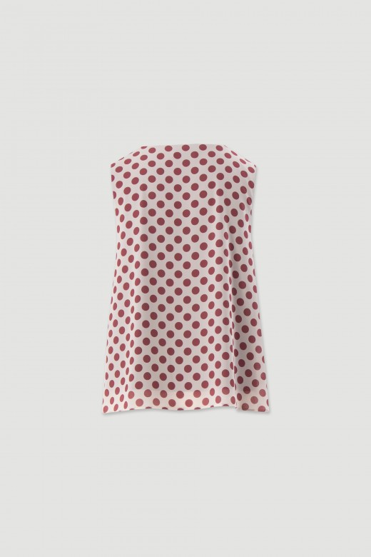 Fluid top with double-layer fabric Fluid top with double-layer fabric