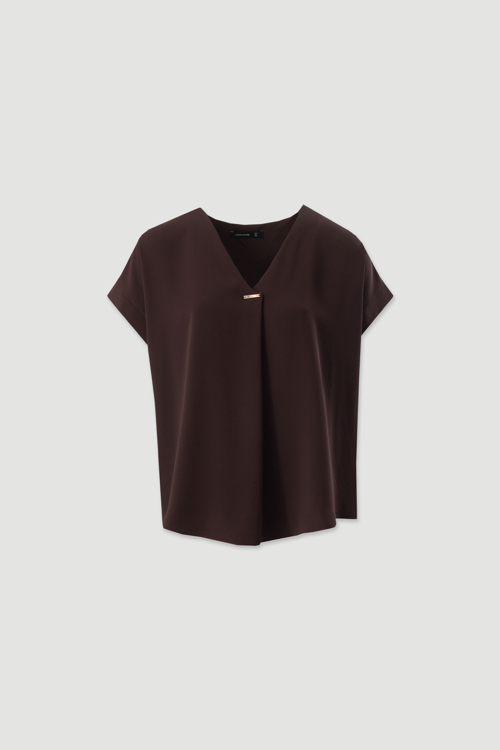 Fluid tunic with v-neckline