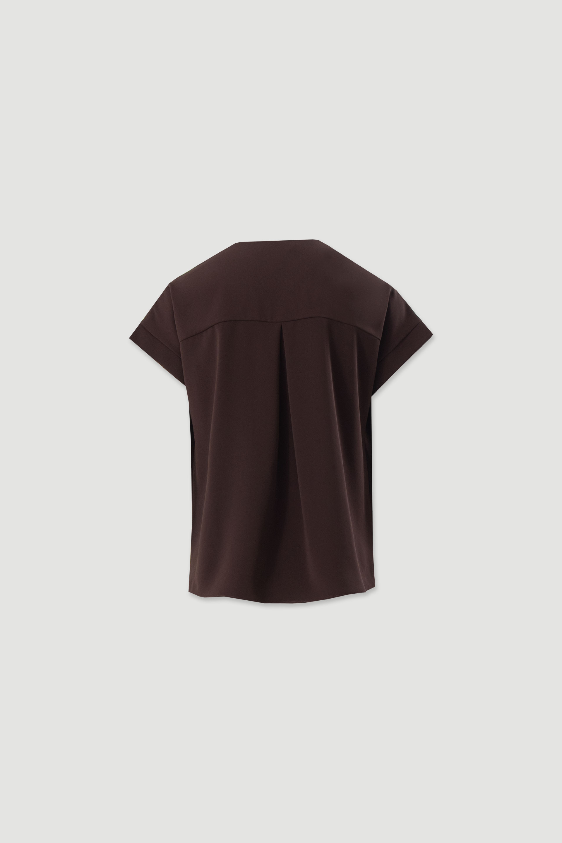 Fluid tunic with v-neckline