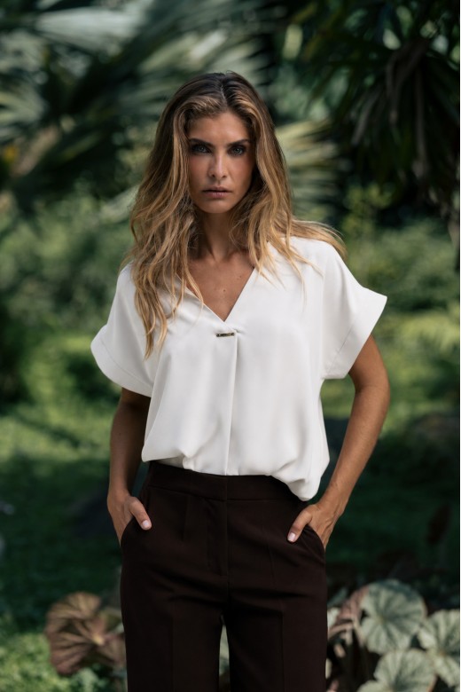 Fluid tunic with v-neckline Fluid tunic with v-neckline