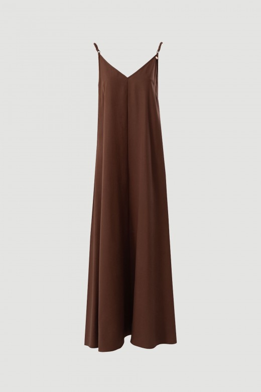 Flowing long dress with thin straps Flowing long dress with thin straps