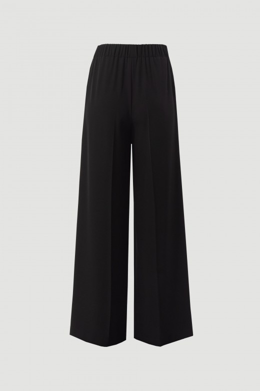 Wide-leg trousers in fluid fabric Wide-leg trousers in fluid fabric