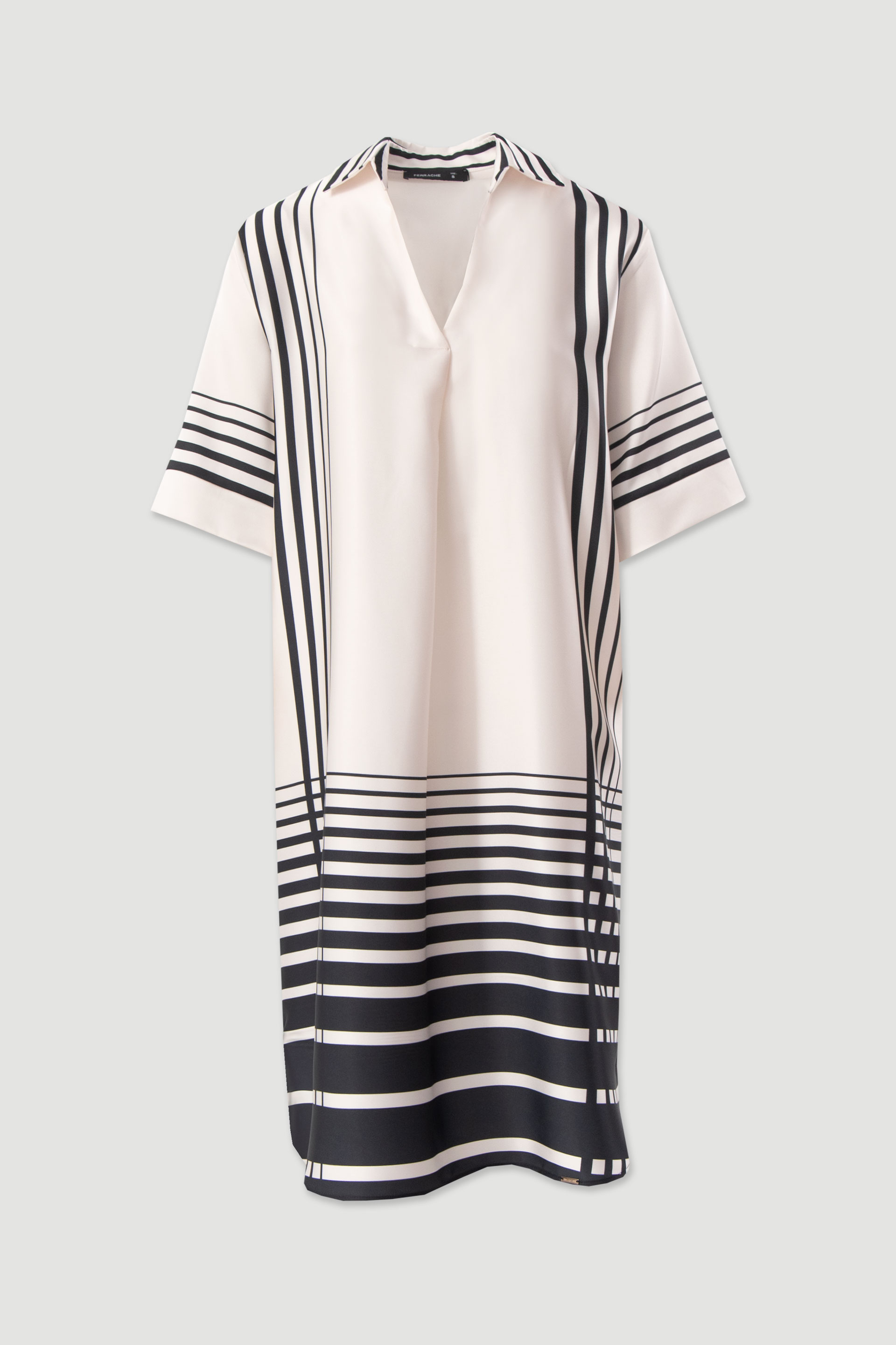 Vestido midi acetinado com padrão às riscas