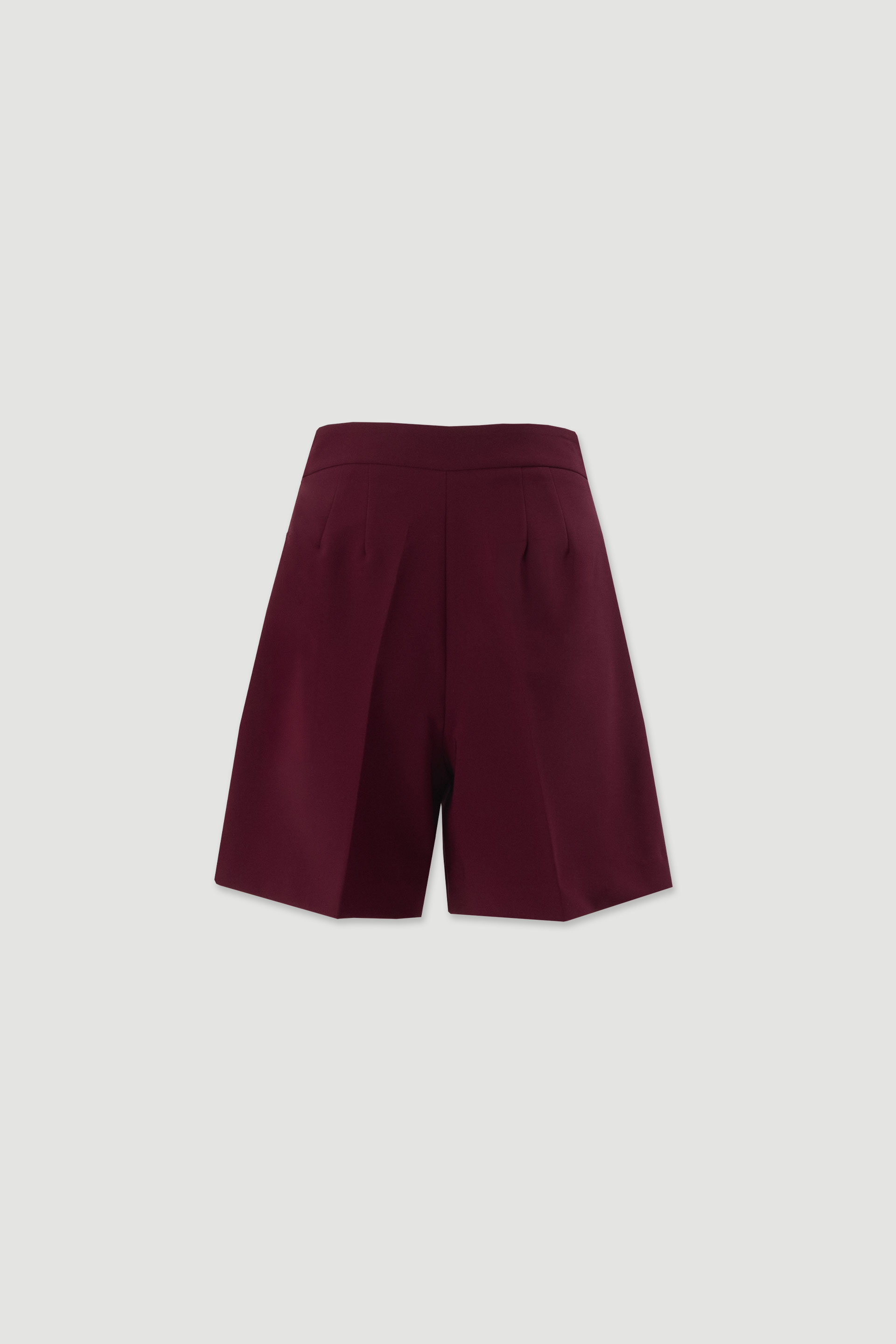 Short tailored shorts