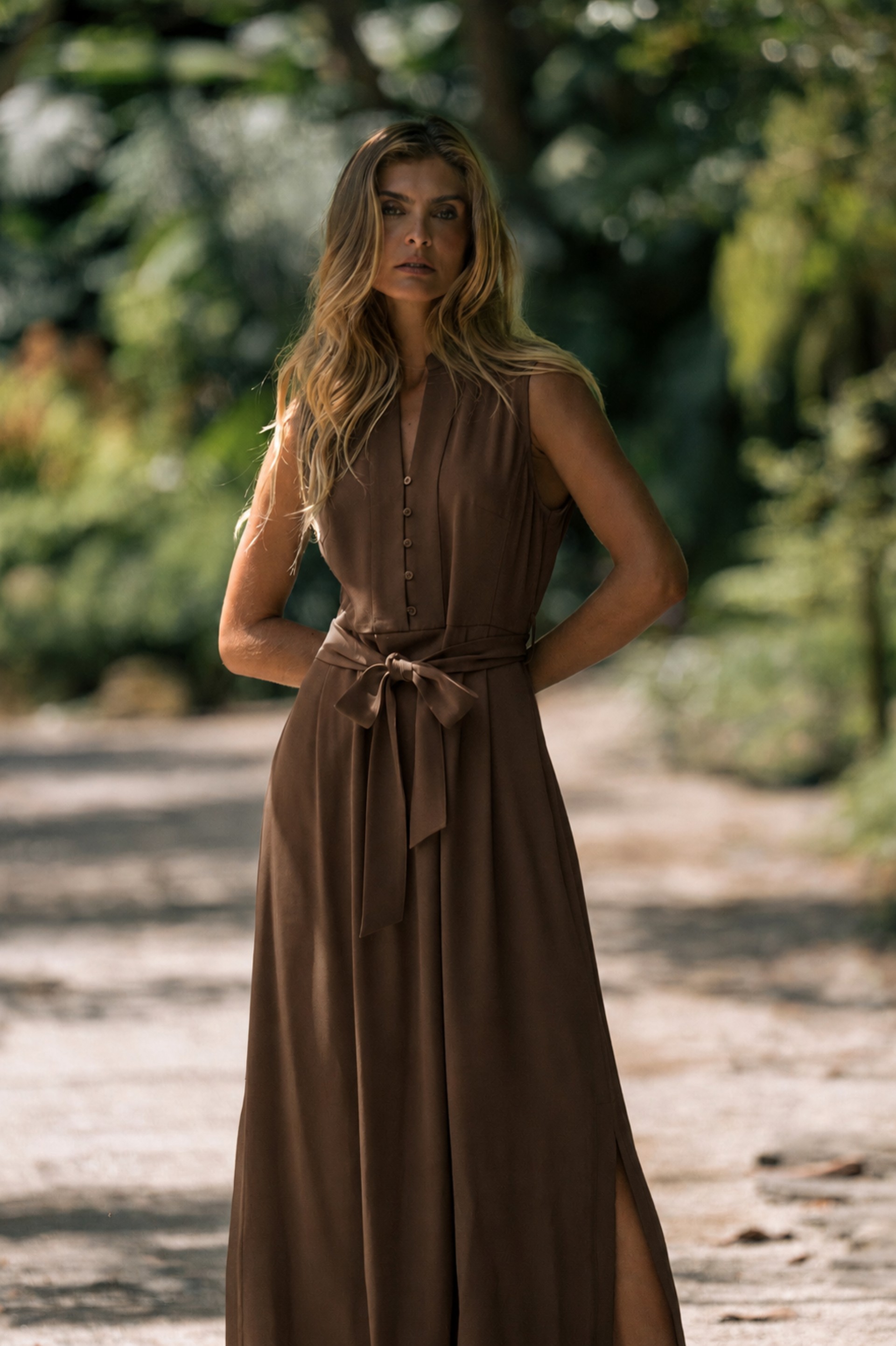 Fluid midi dress with belt
