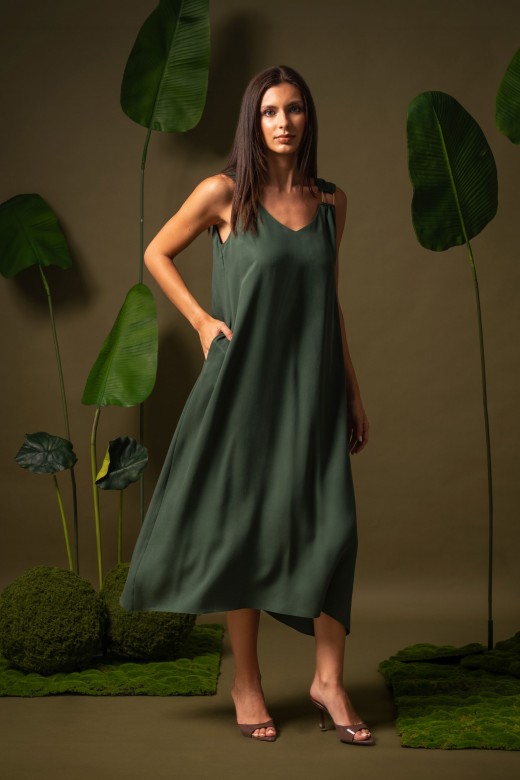 Flowy v-neck dress Flowy v-neck dress