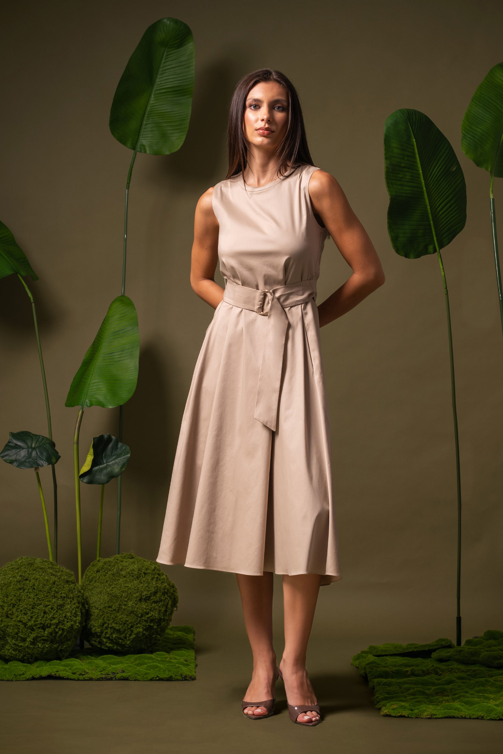 Fitted midi dress with buckle belt