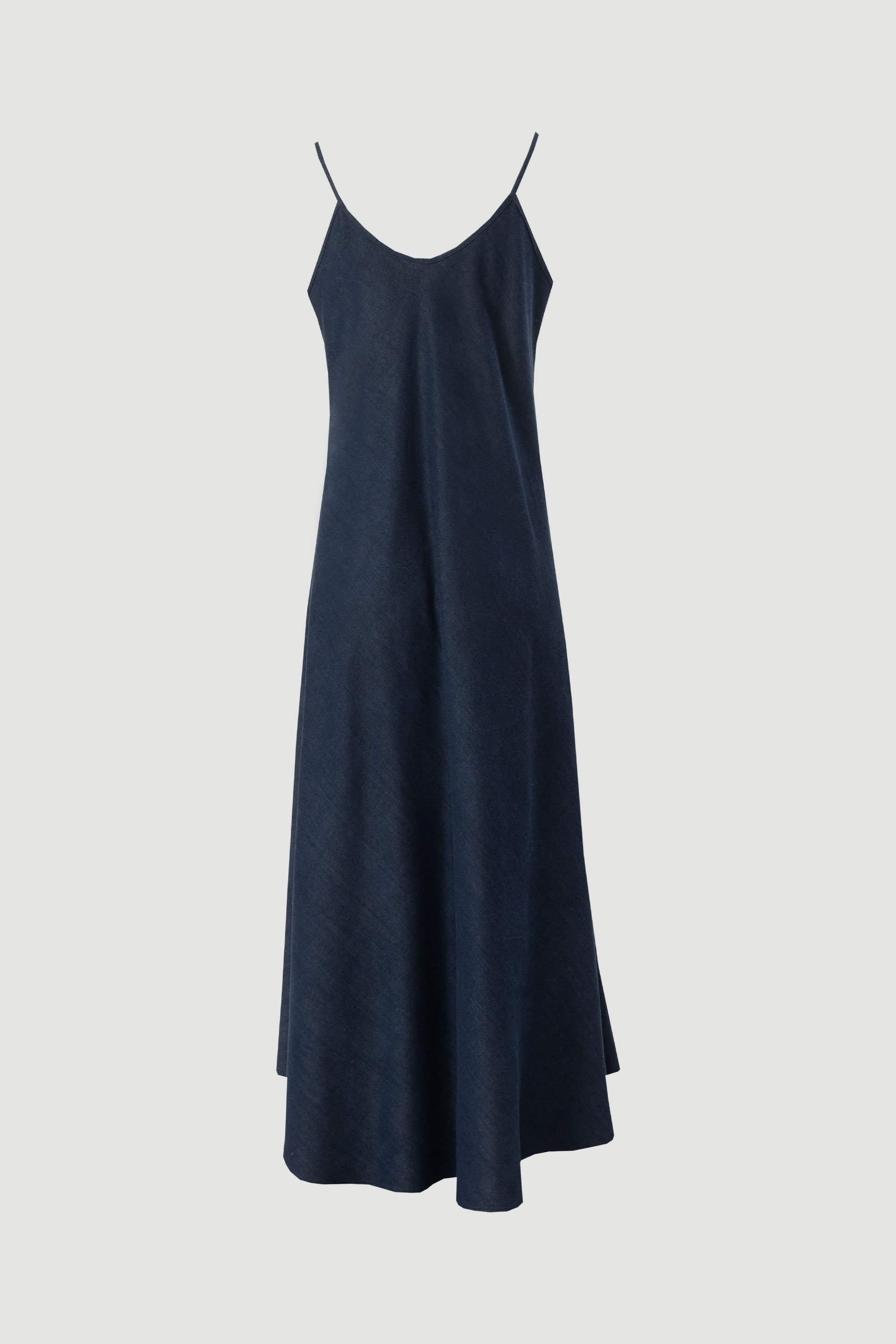 Long dress with chain straps