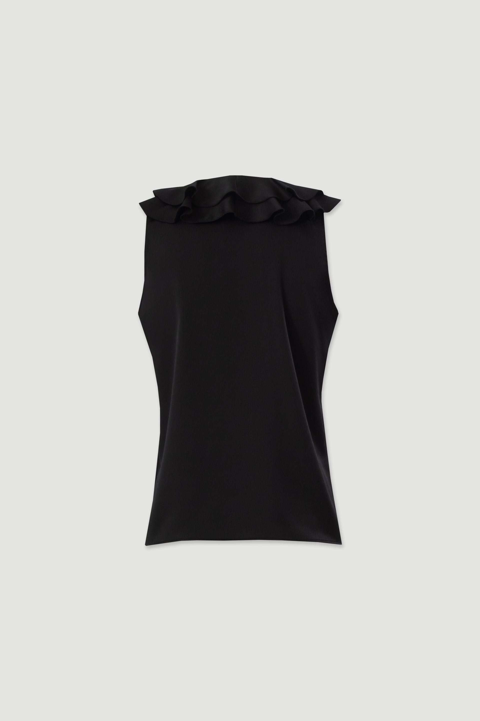 Blouse with ruffles