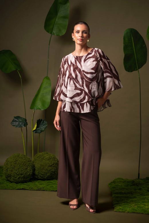 Fluid printed tunic with layered effect Fluid printed tunic with layered effect