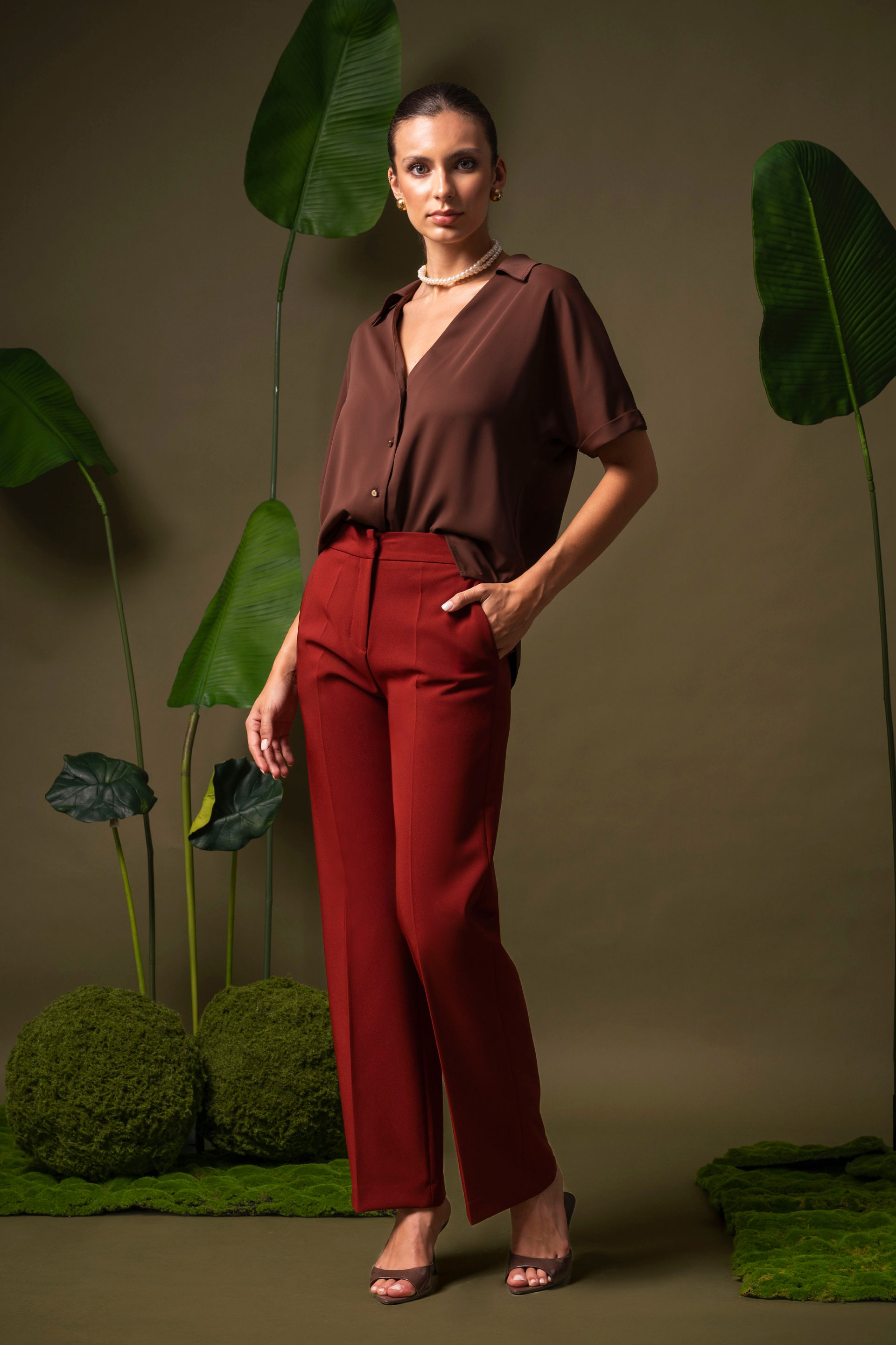 Blusa fluida com decote em v