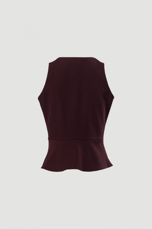 Fitted vest with peplum effect Fitted vest with peplum effect