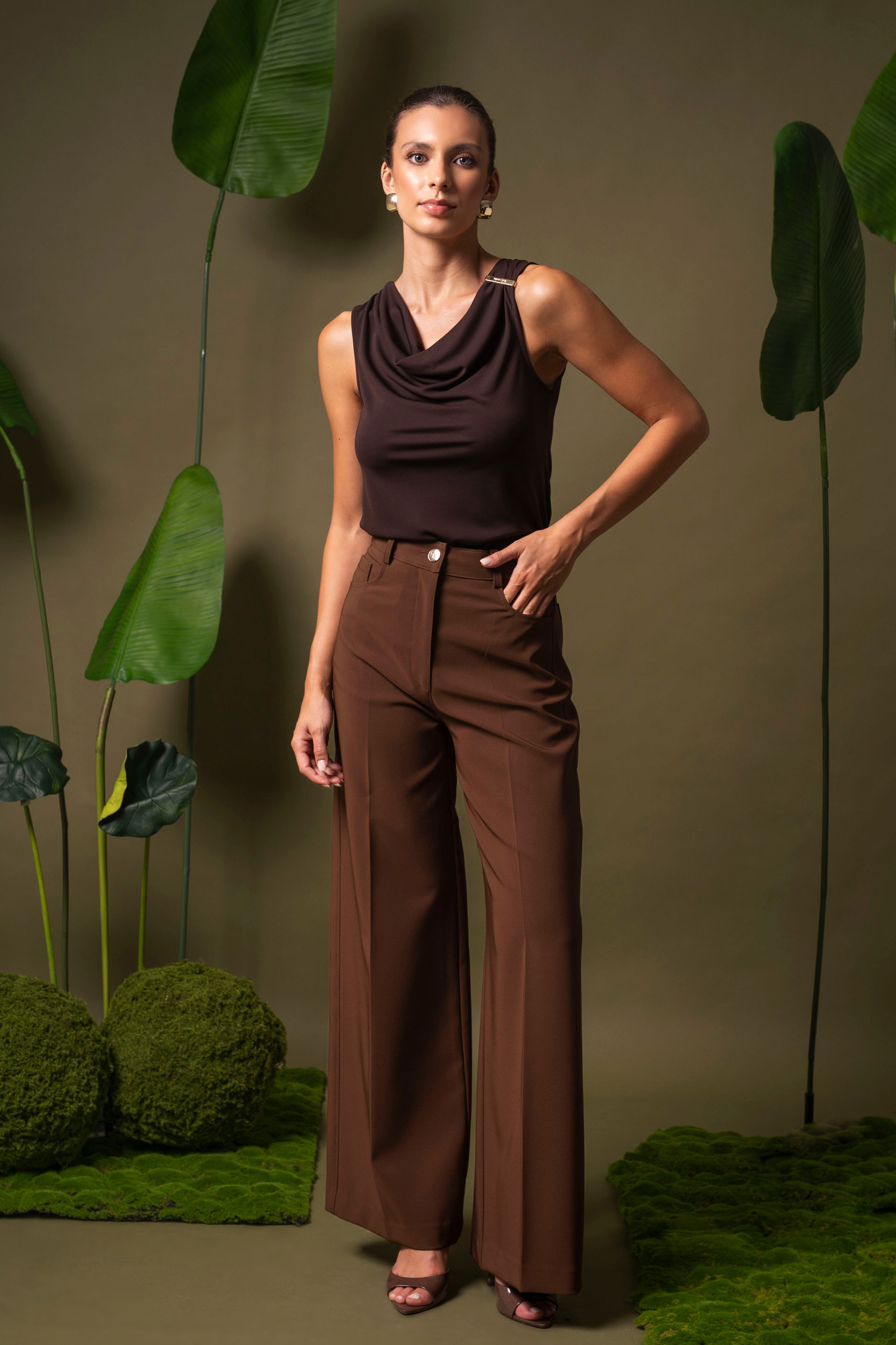 Calça wide leg