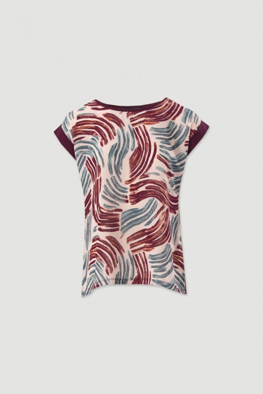 Camiseta con estampado en la parte delantera Camiseta con estampado en la parte delantera