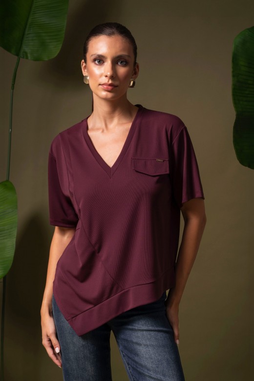 Asymmetric knit top with short sleeves Asymmetric knit top with short sleeves