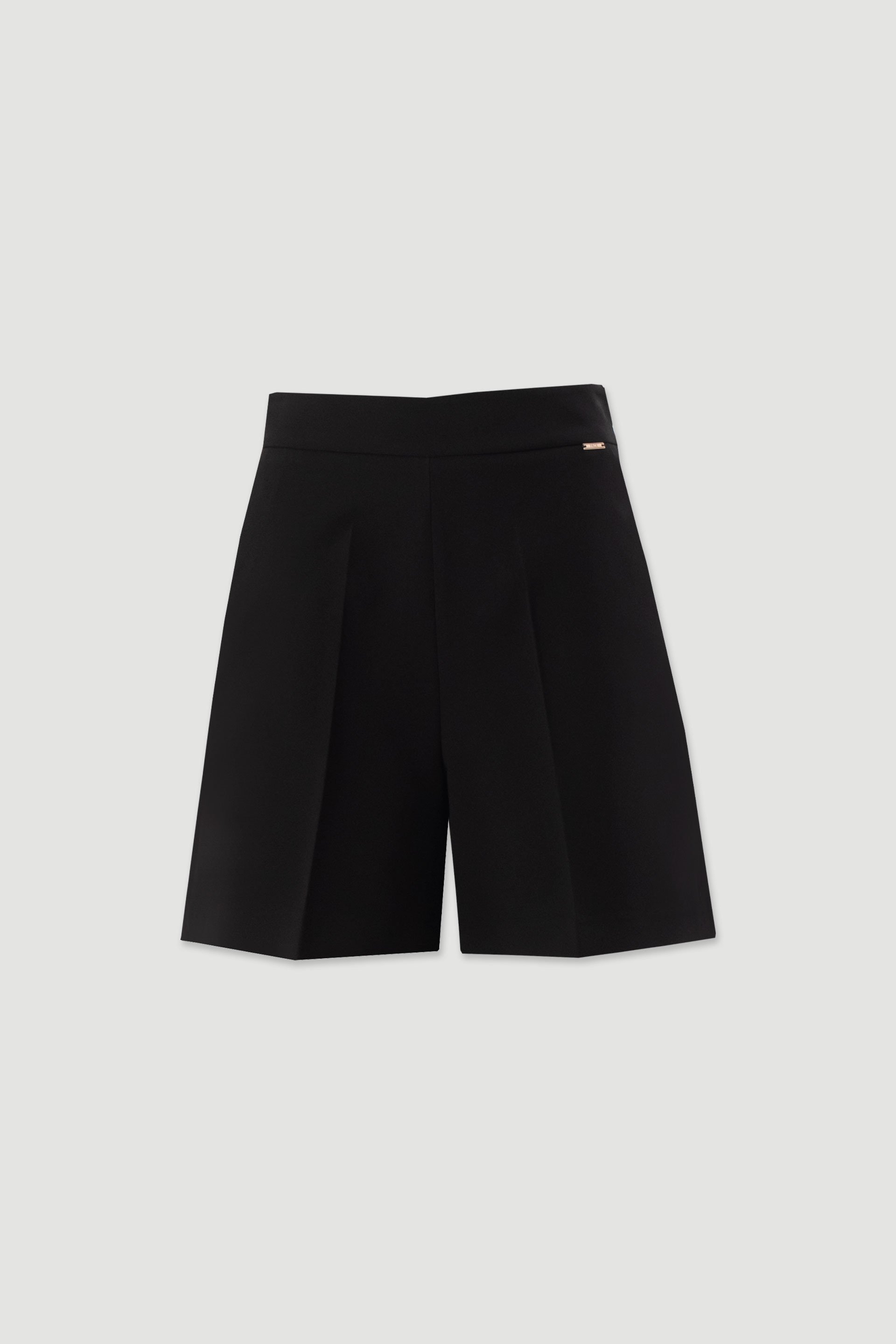 Short de tailleur court