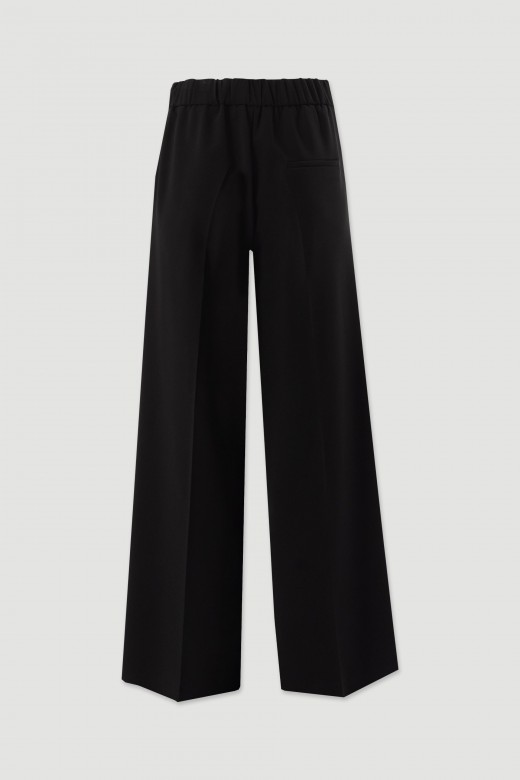 Pantalón wide leg con detalles metálicos Pantalón wide leg con detalles metálicos