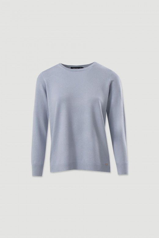 Knit top with round neckline Knit top with round neckline