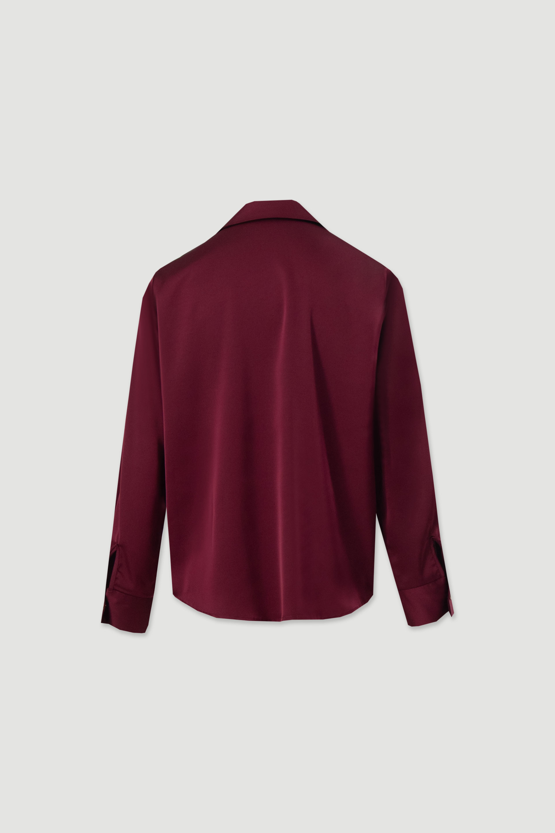 Blouse satinée à manches longues