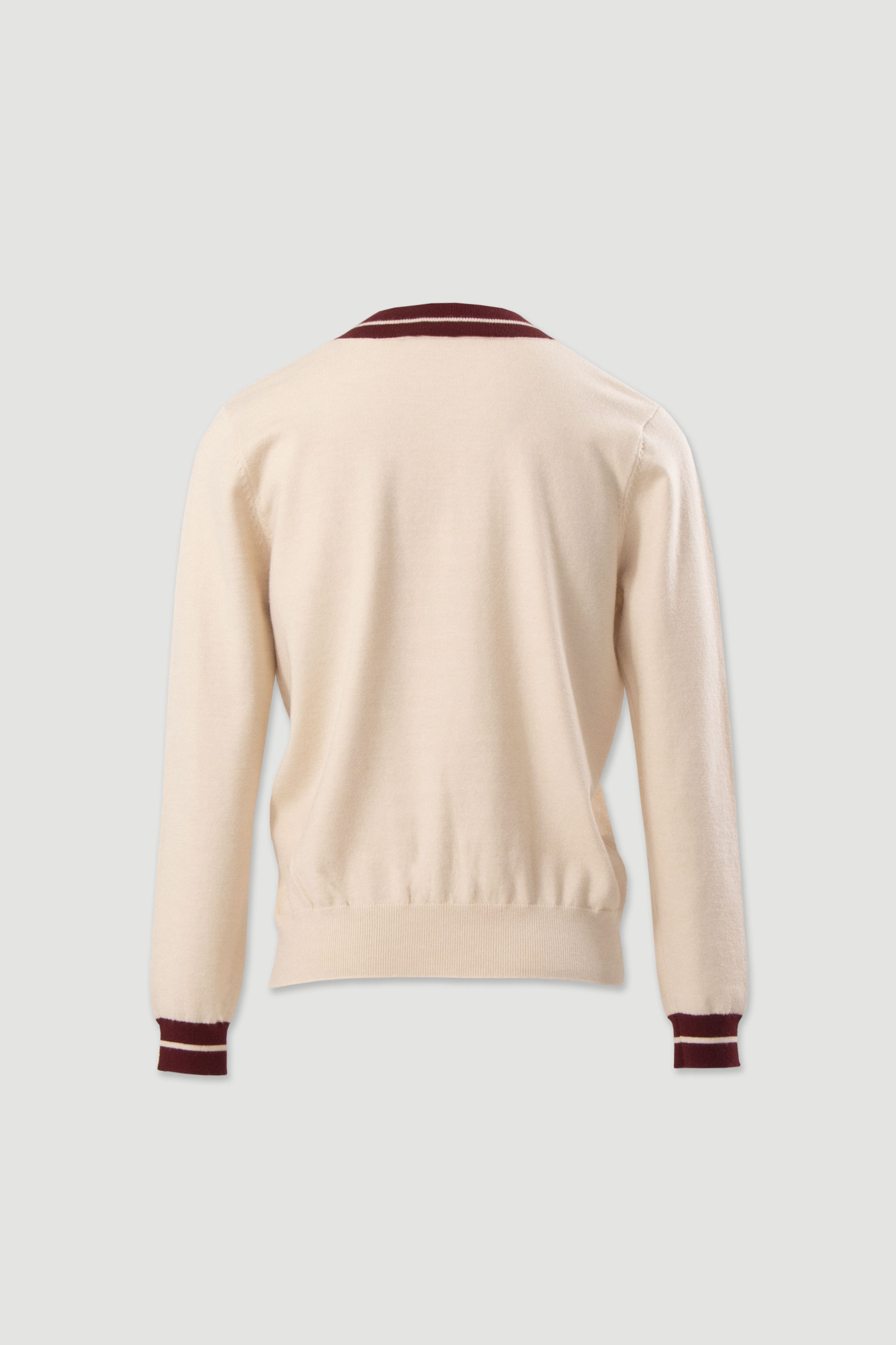 Camisola de malha com decote em v contrastante
