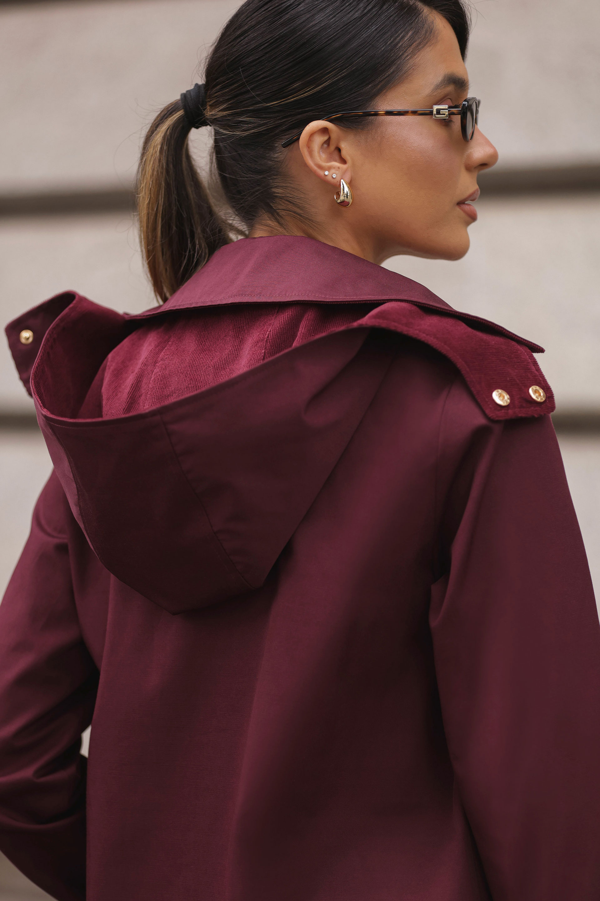 Parka midi impermeável com capuz
