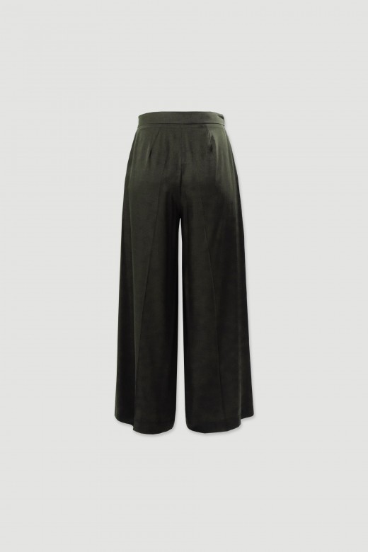 High-waisted wide leg trousers High-waisted wide leg trousers