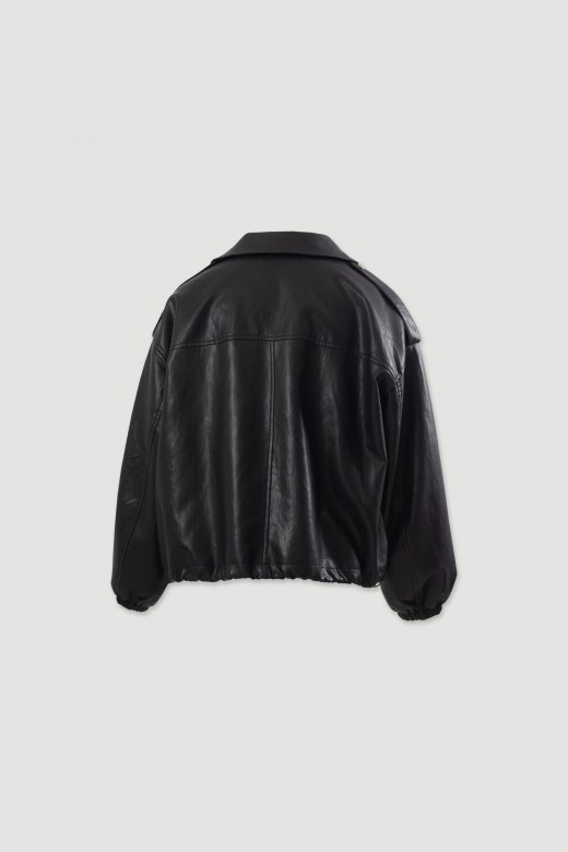 Chaqueta efecto piel con cierre frontal de cremallera Chaqueta efecto piel con cierre frontal de cremallera