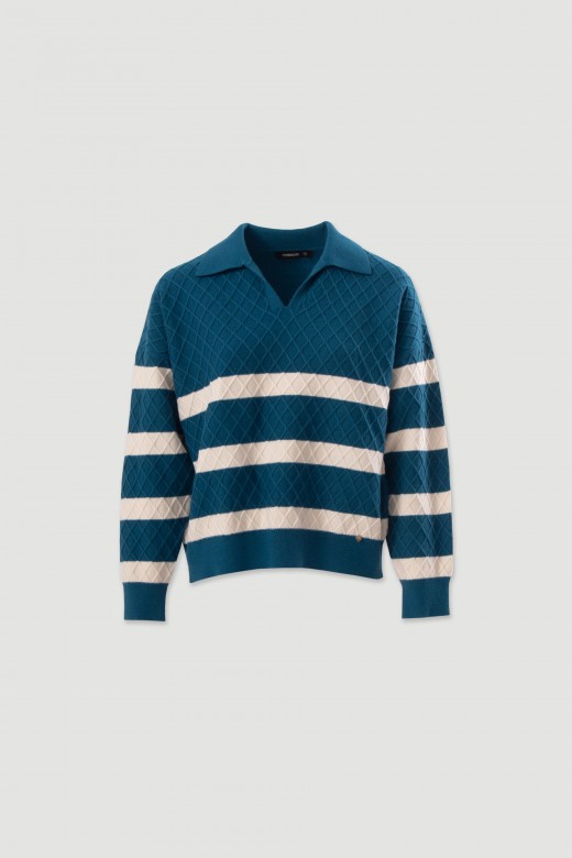 Knit polo with contrasting stripes Knit polo with contrasting stripes
