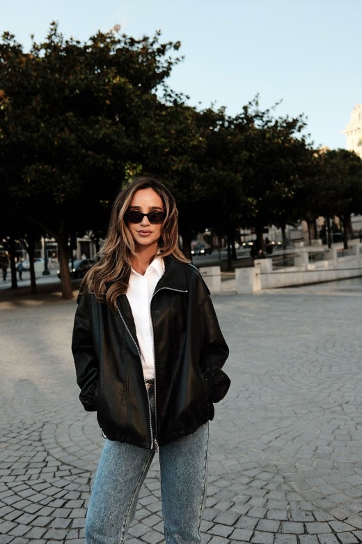 Blouson effet cuir avec fermeture zippée sur le devant Blouson effet cuir avec fermeture zippée sur le devant