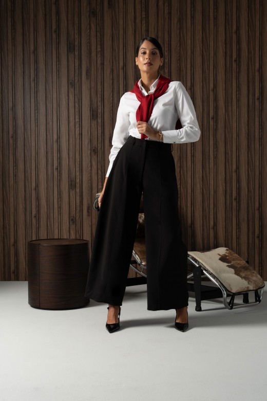 High-waisted balloon trousers High-waisted balloon trousers
