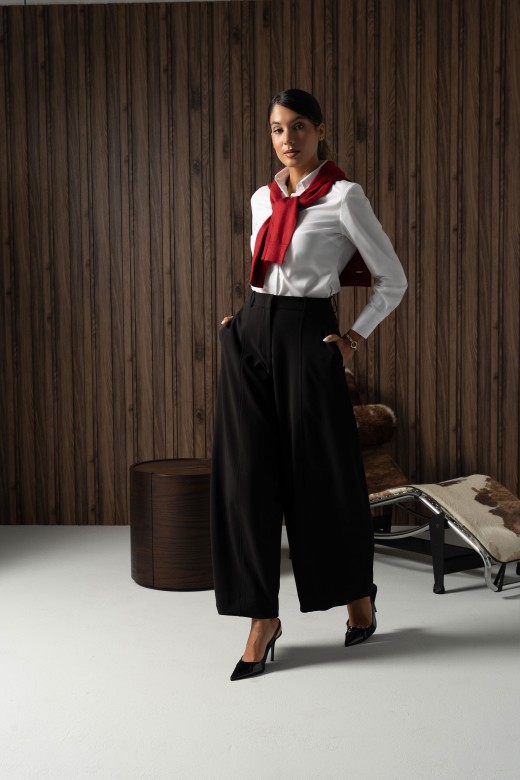 High-waisted balloon trousers High-waisted balloon trousers
