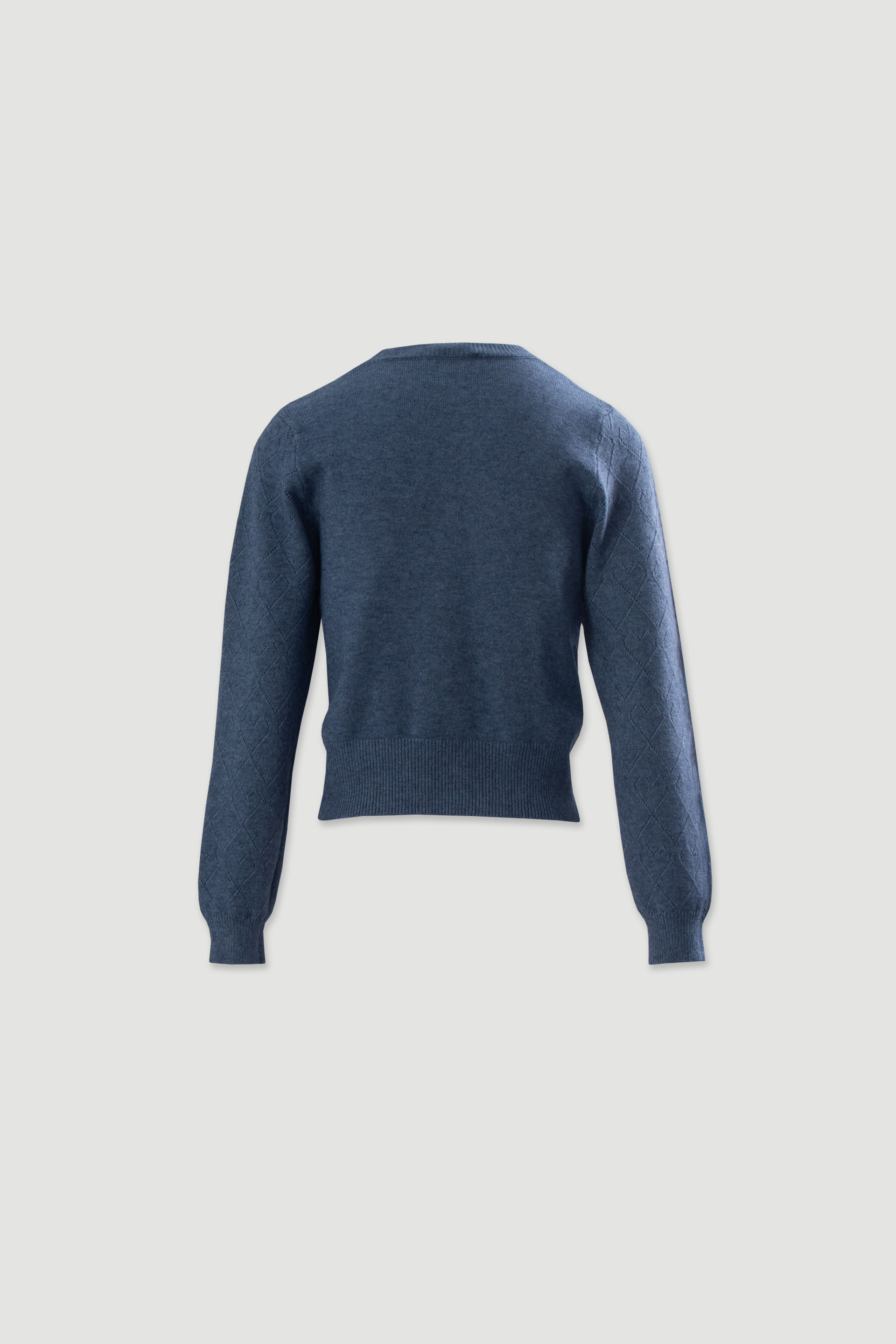 Diamond-pattern knit sweater