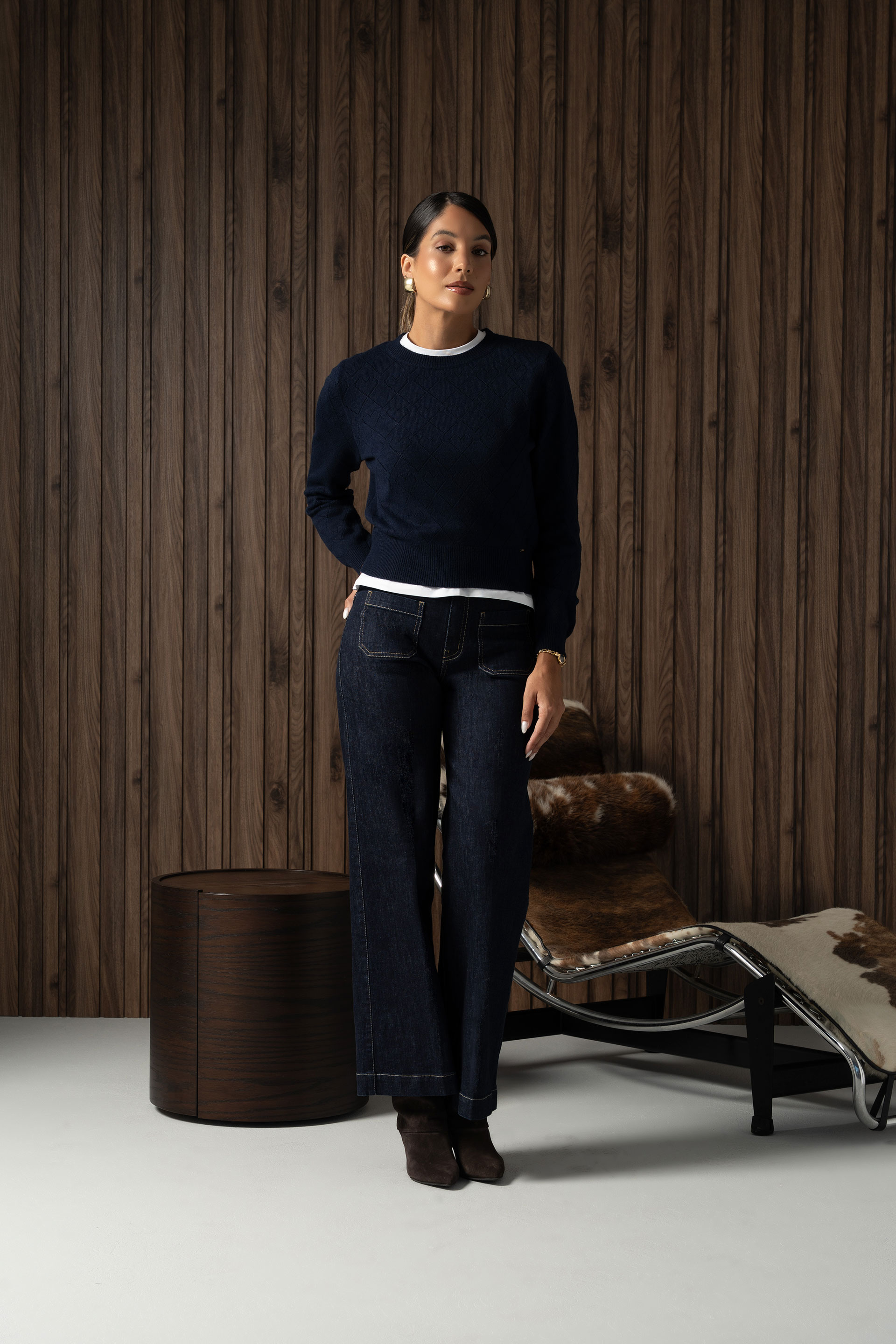 Wide leg jeans with patch pockets