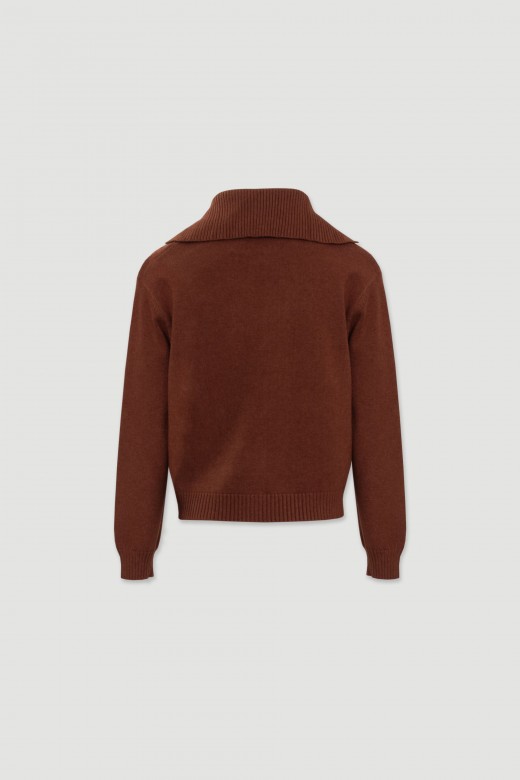 Camisola de malha entrançada com gola Camisola de malha entrançada com gola