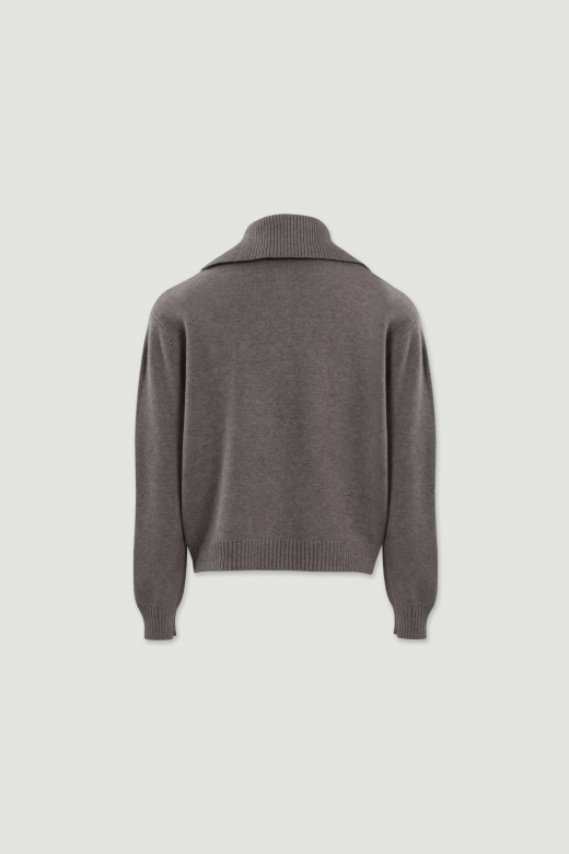 Camisola de malha entrançada com gola Camisola de malha entrançada com gola