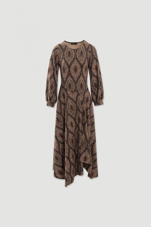 Vestido midi estampado com bainha assim�trica