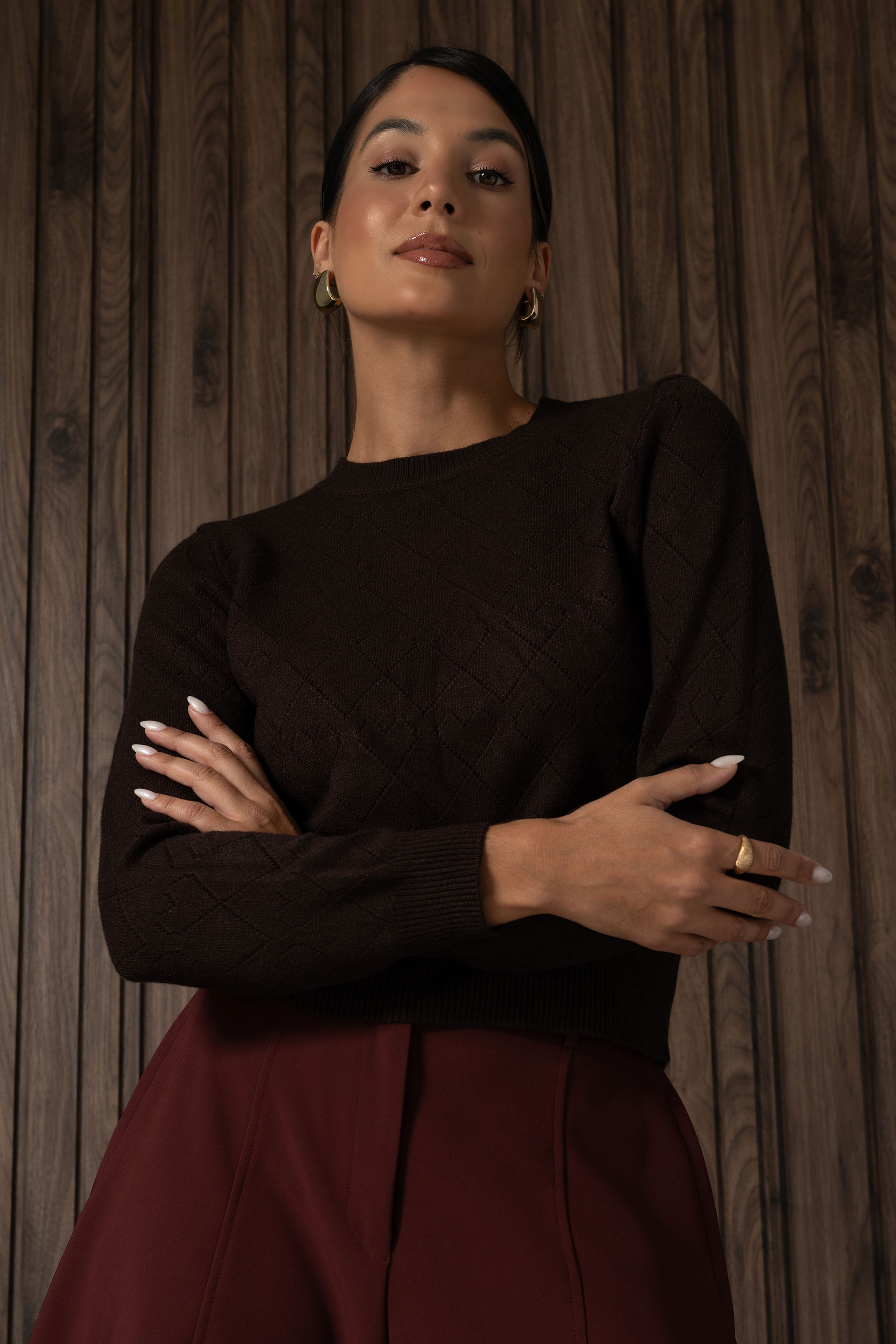 Diamond-pattern knit sweater