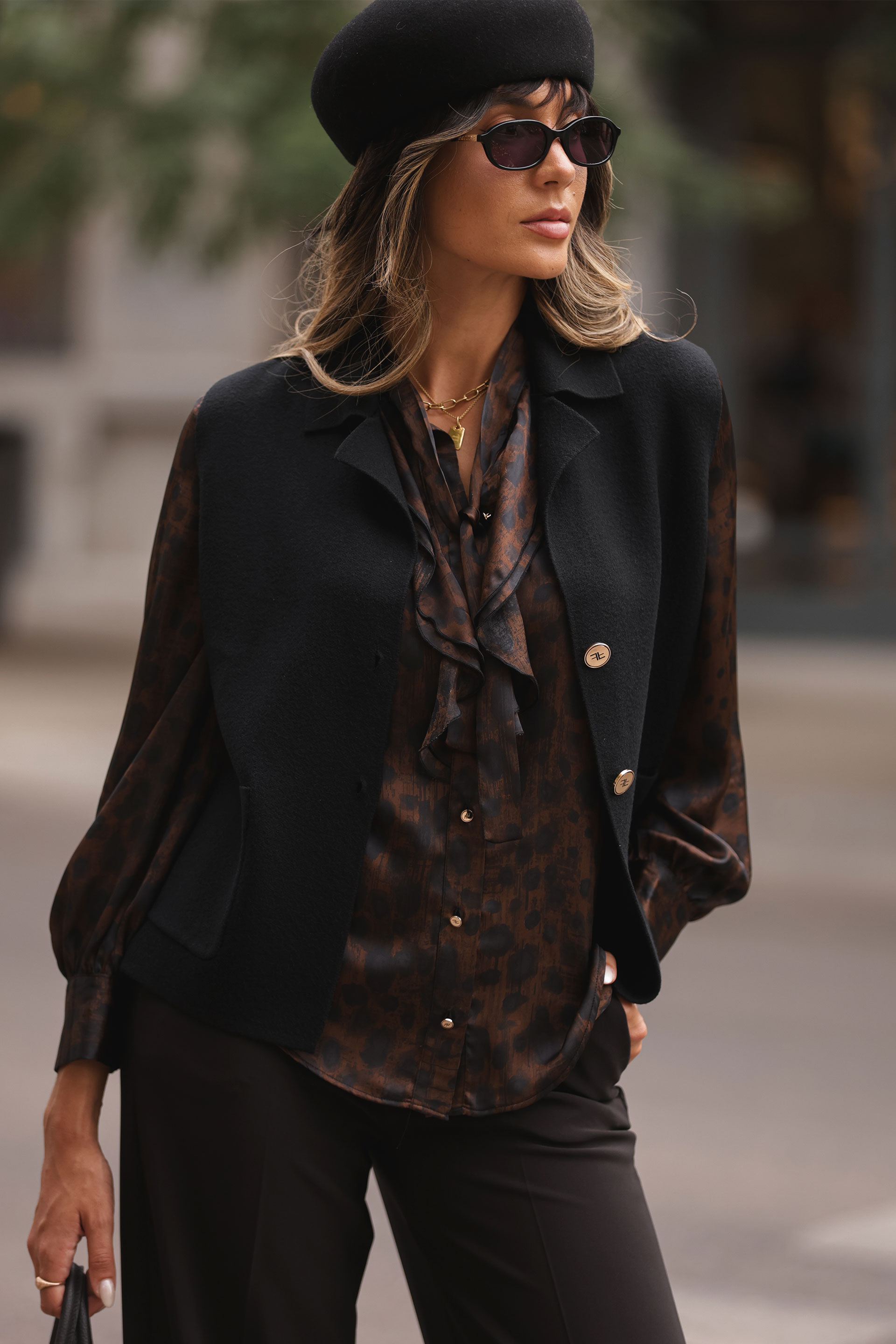 Knit vest with collar and patch pockets