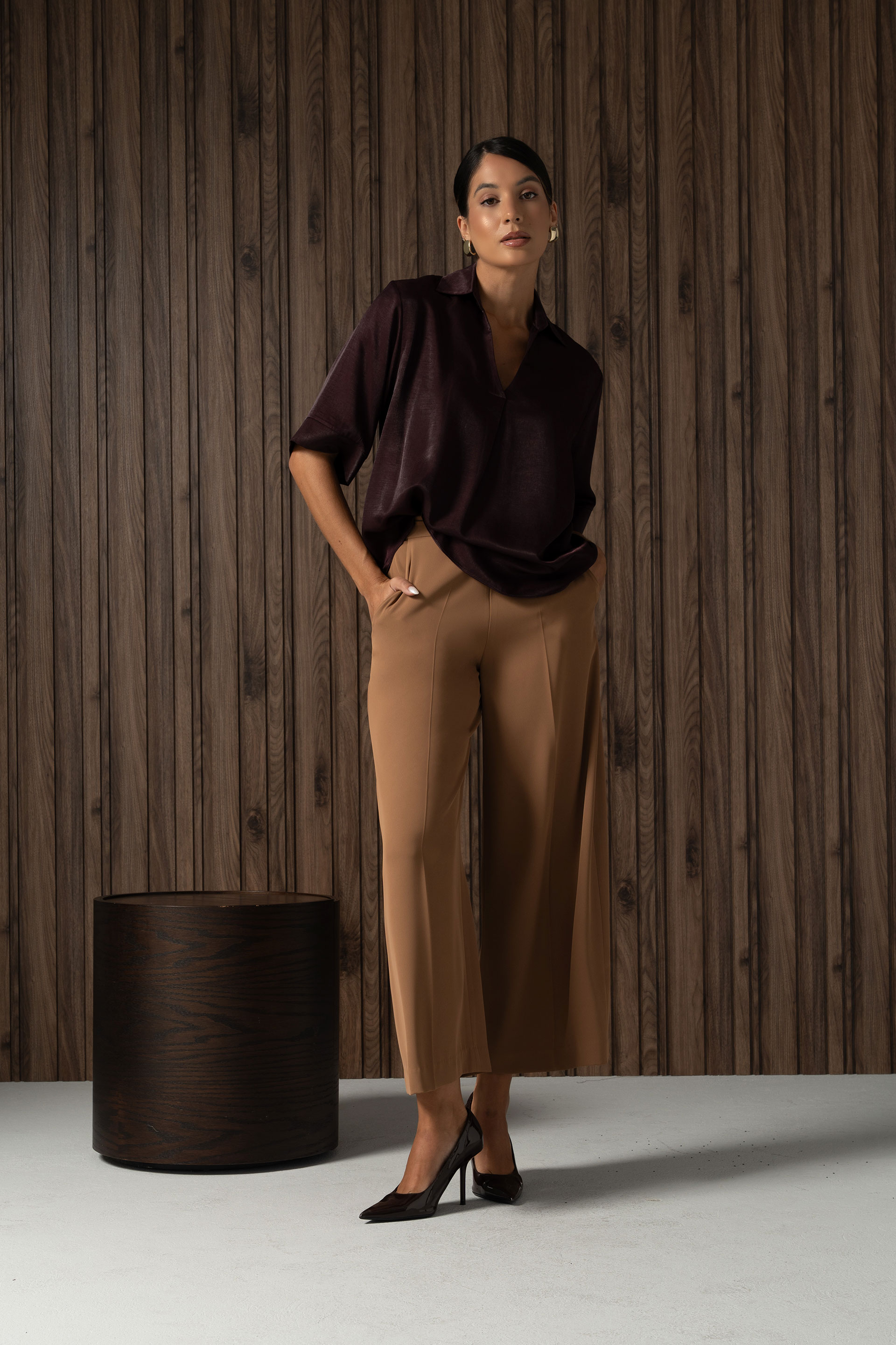 Fluid tunic with v-neckline