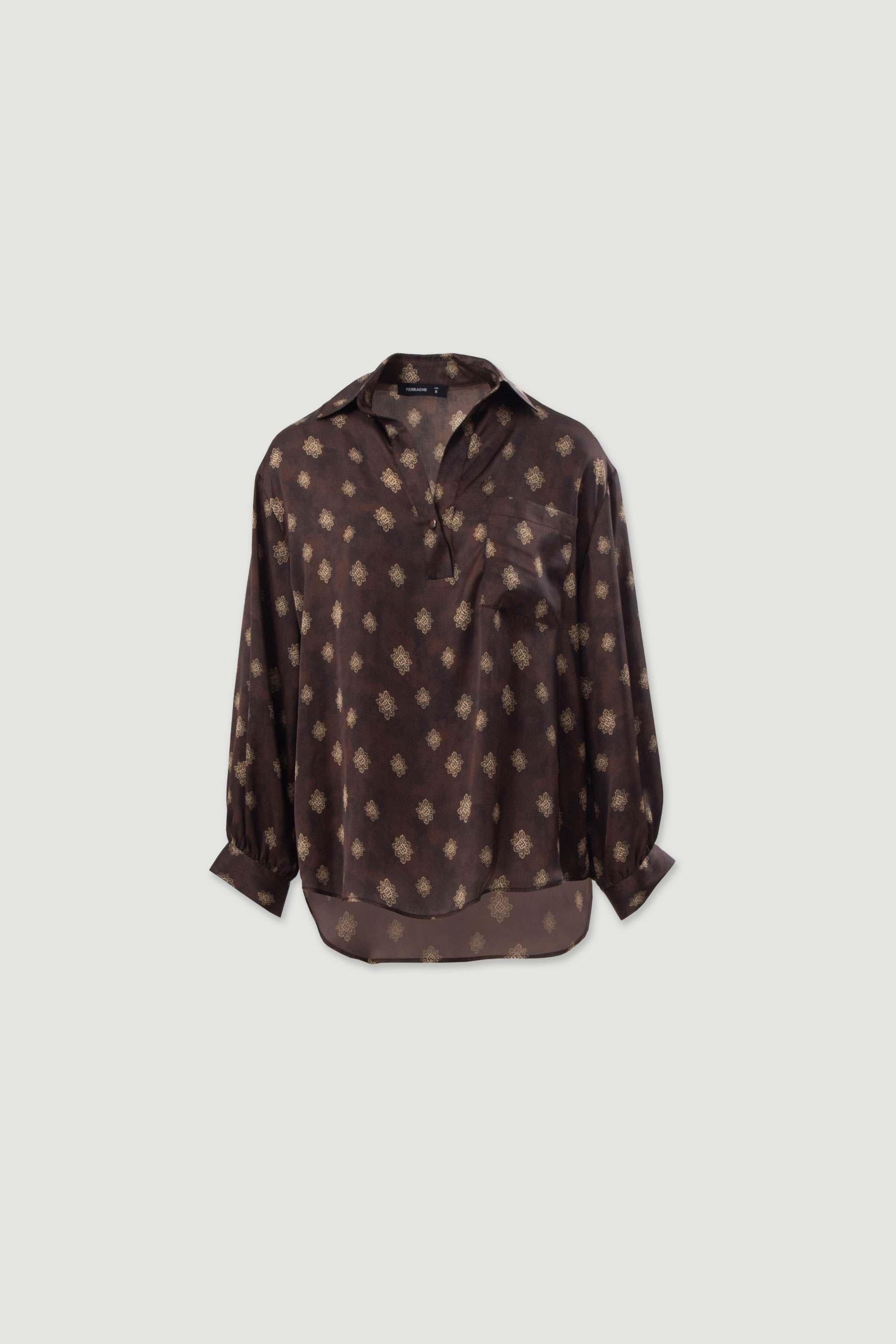 Blusa satinada estampada