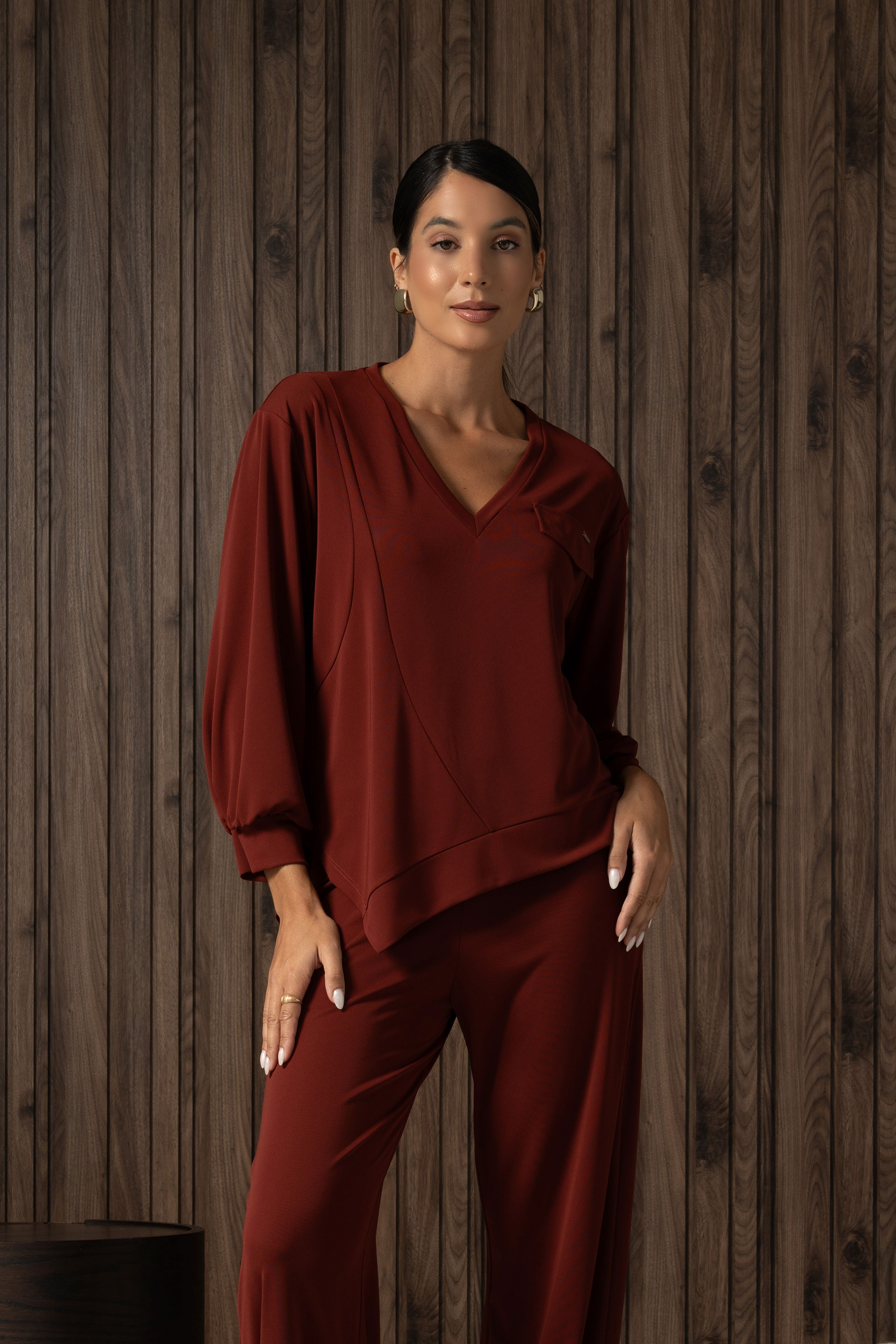 Camisola fluida com decote em V