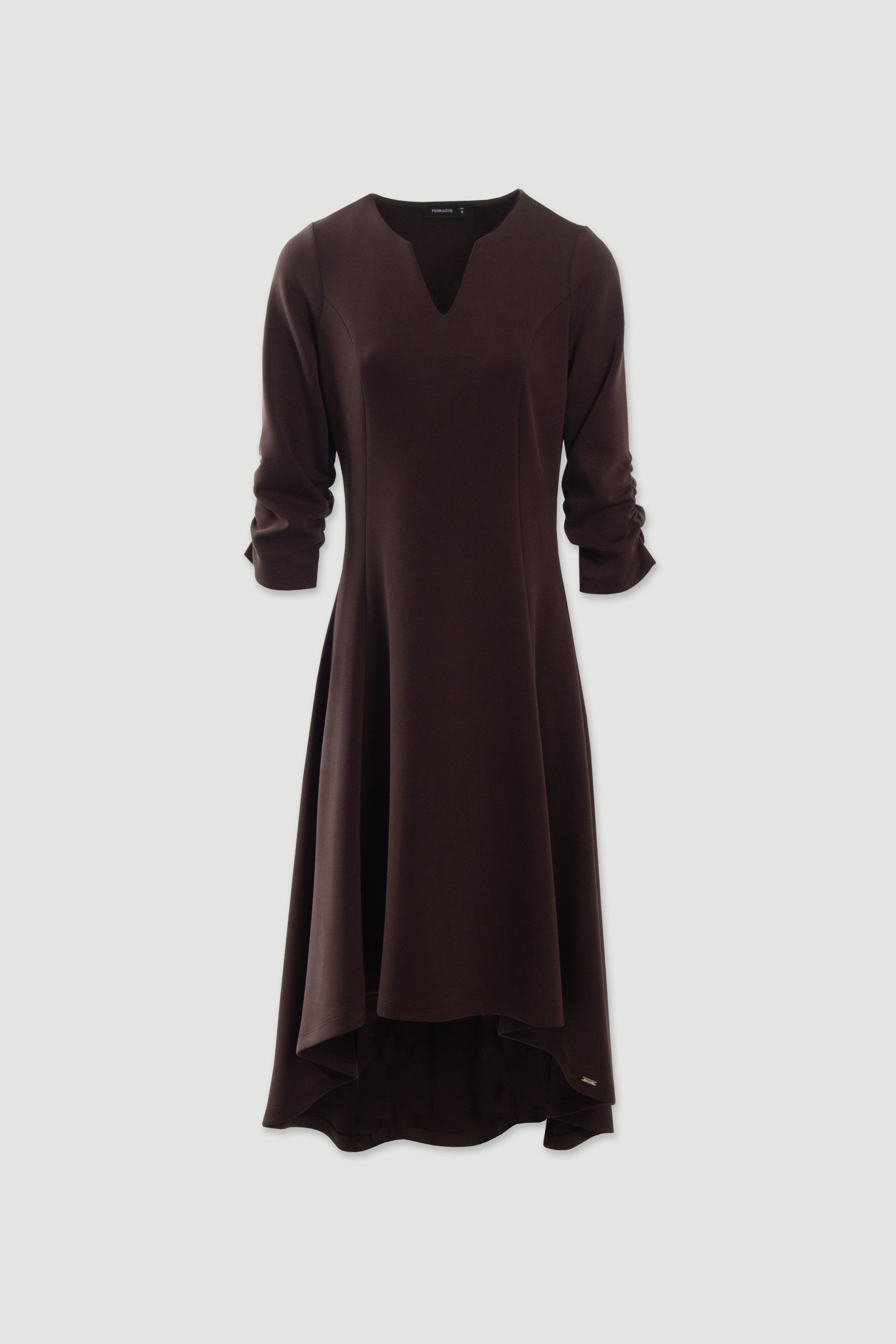 Vestido midi assimétrico com decote em v
