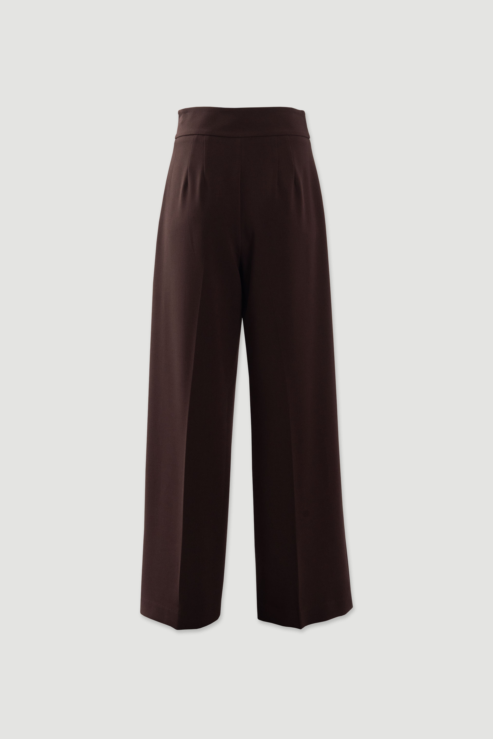 Calça wide leg com botões decorativos