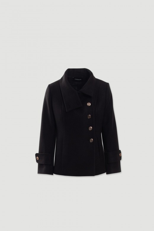 Short tailored coat with side fastening Short tailored coat with side fastening