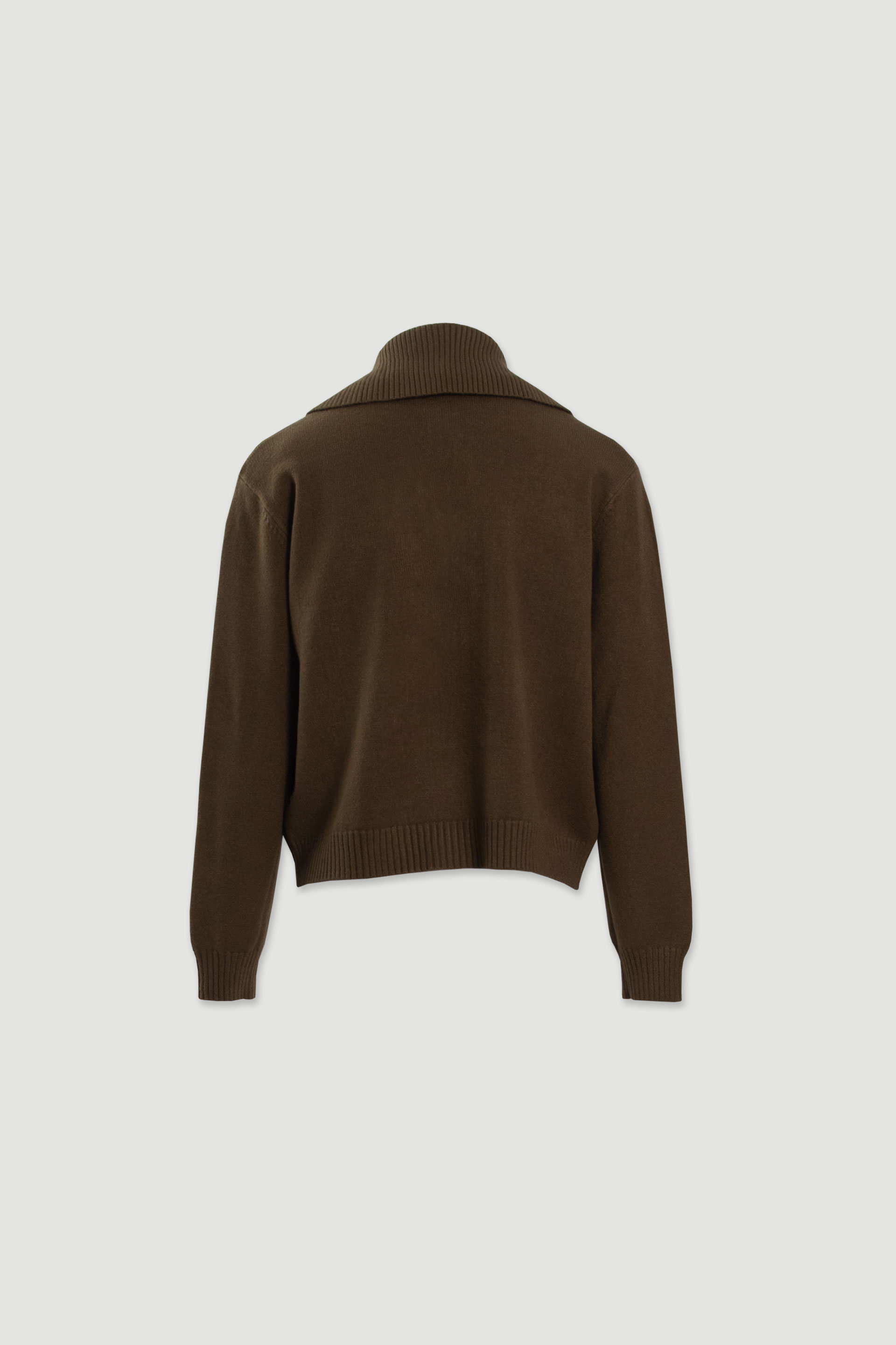 Camisola de malha entrançada com gola