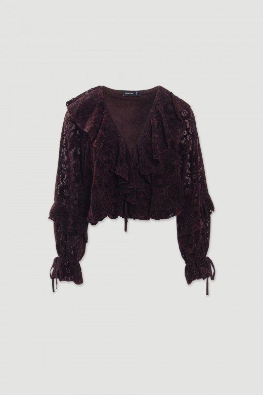 Blusa curta de renda com folhos Blusa curta de renda com folhos